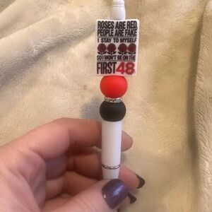 Focal beaded pen